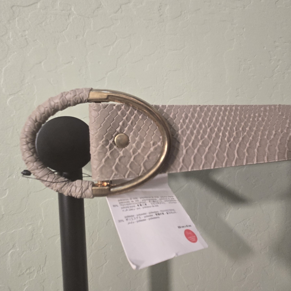 SOLD OFF SITE -- Zara Textured Beige Belt with Gold Buckle